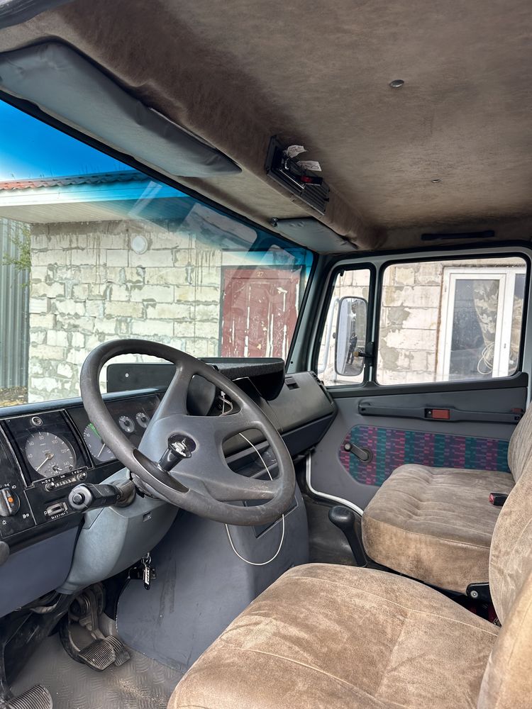 Mercedes vario 814 D