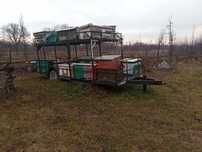 Продам прицеп на ресорах без вуликів