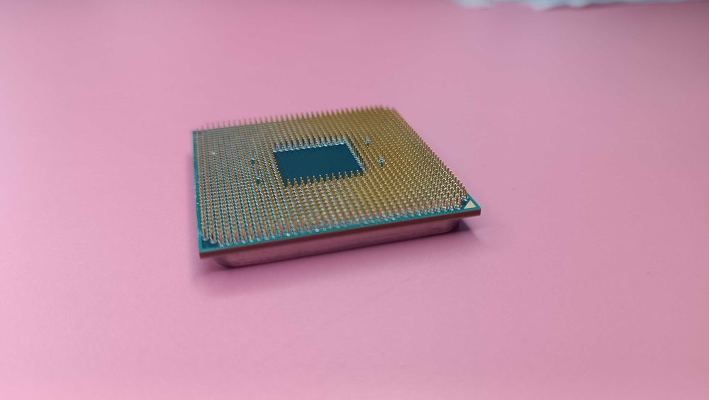 Процесор AMD Ryzen 5 2600