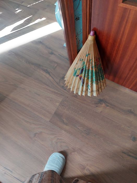 Sombrinha oriental em papel