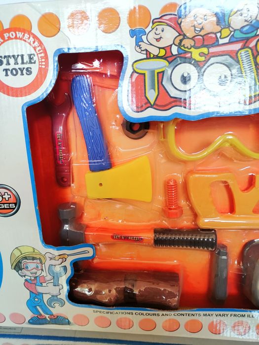 Zestaw narzędzi małego mechanika