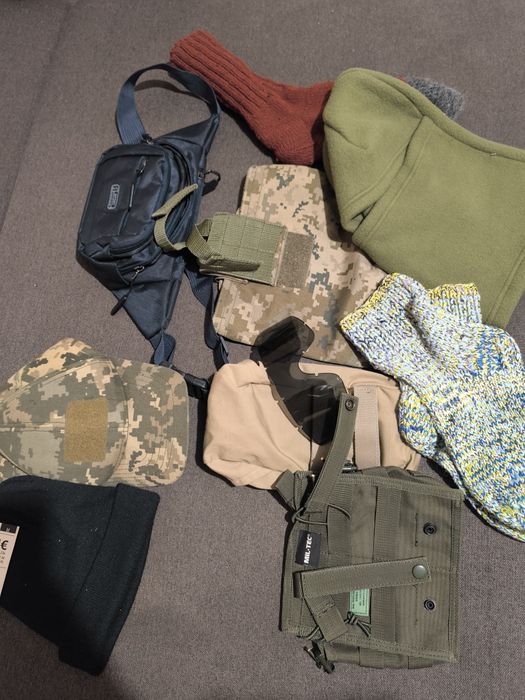 Продам підсумки кавери на шолом шапки і все що на фото..