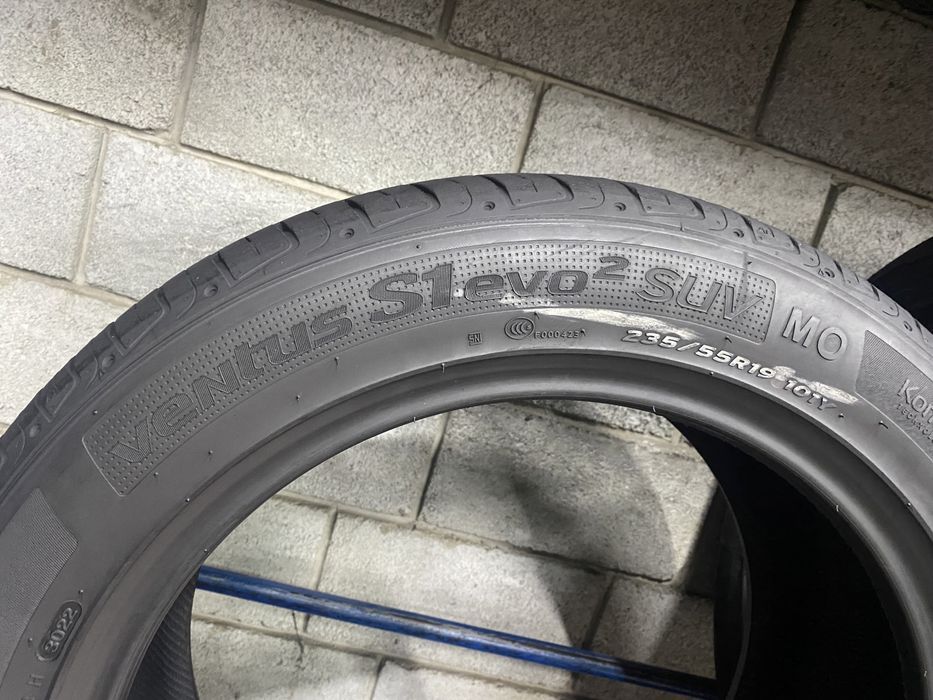 Різноширокі шини 235/55R19 і 255/50R19 HANKOOK