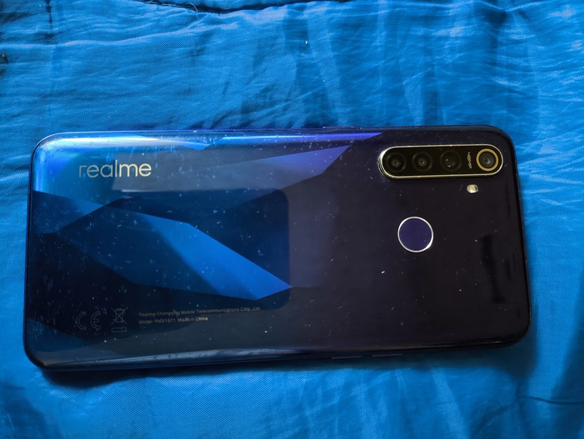 Смартфон Realme 5 Pro 8/128Gb Blue в гарному стані
