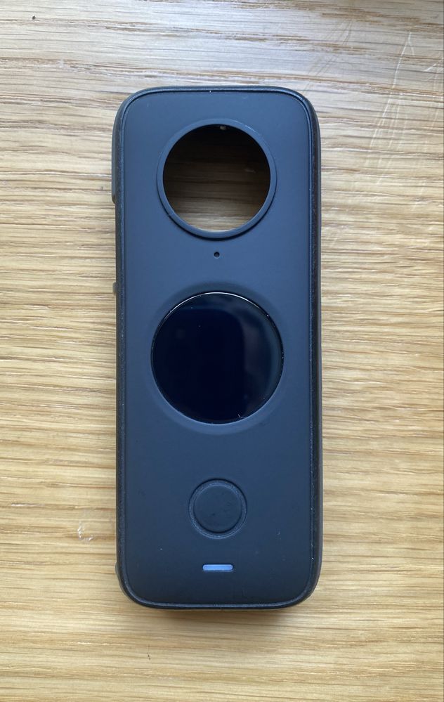 Insta360 One X2 części. (Obiektywy, korpus, obudowa, ekran, baterie)