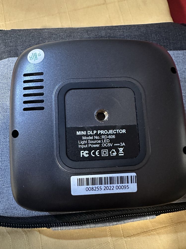 Mini-projector HD
