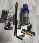 Bezprzewodowy odkurzacz pionowy dyson v15