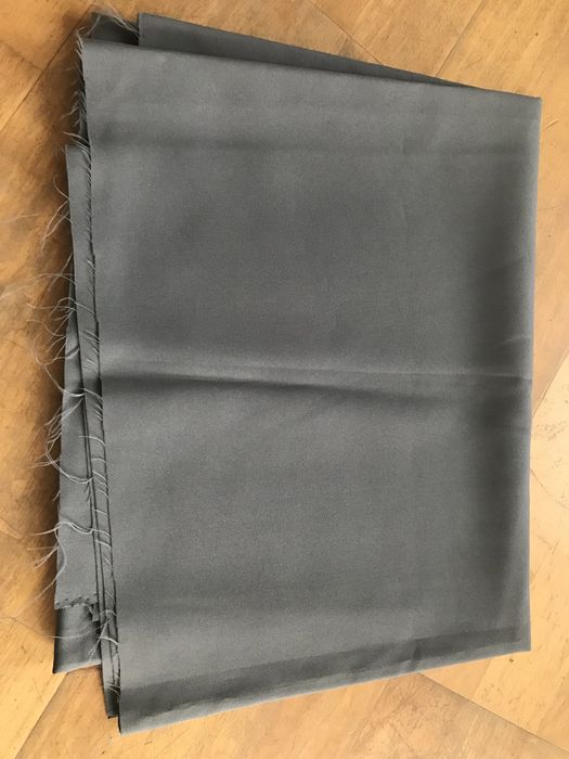 OKAZJA!!! Wełna na garnitur NOWA