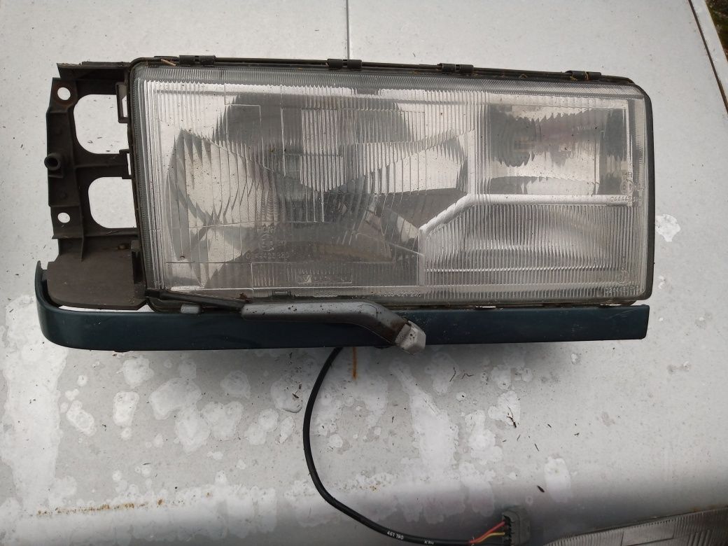 Lampy przód Volvo 760 oryginał