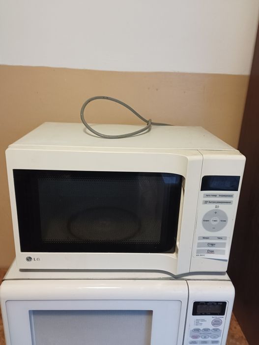 Микроволновая печь.