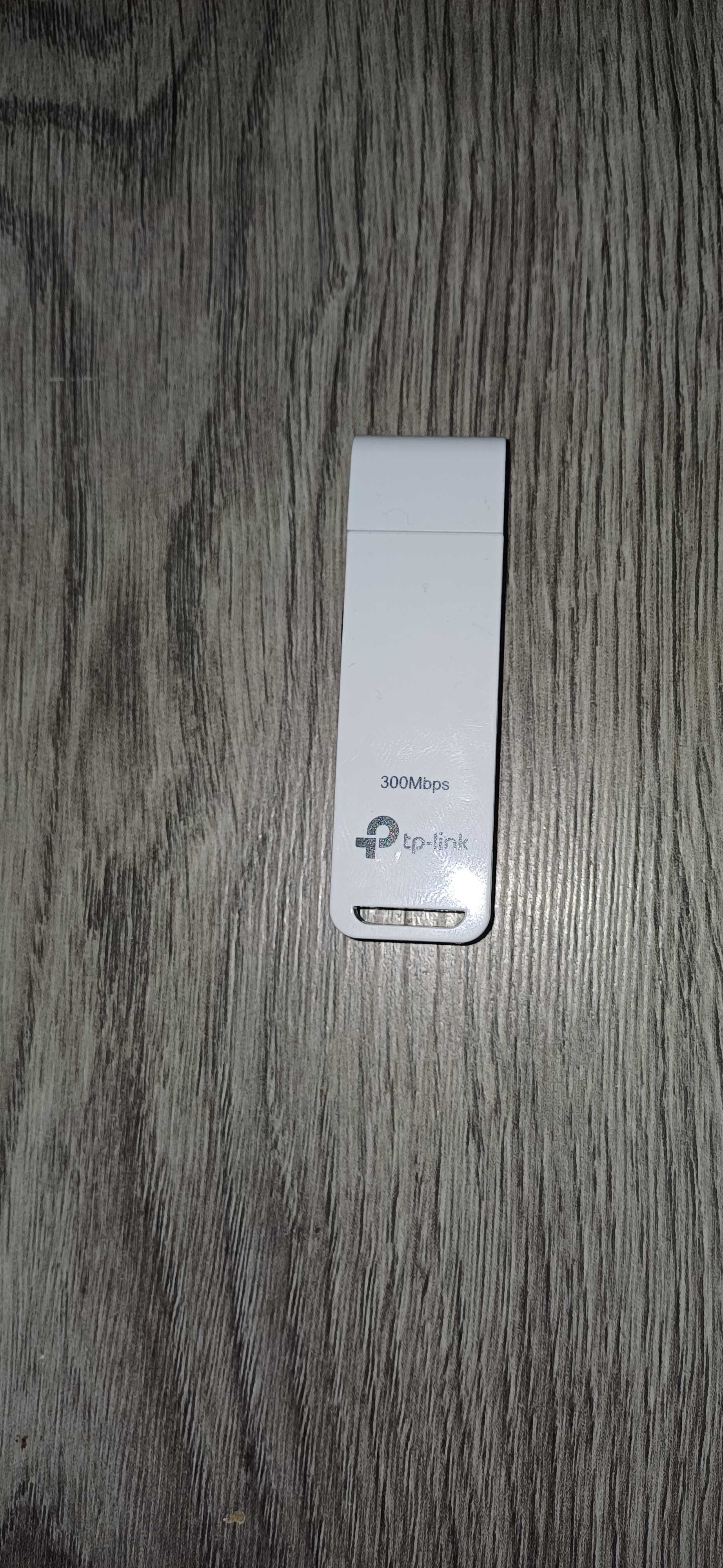 Komputer - procesor AMD Phenom 4 GB RAM + Monitor + karta sieciowa zew