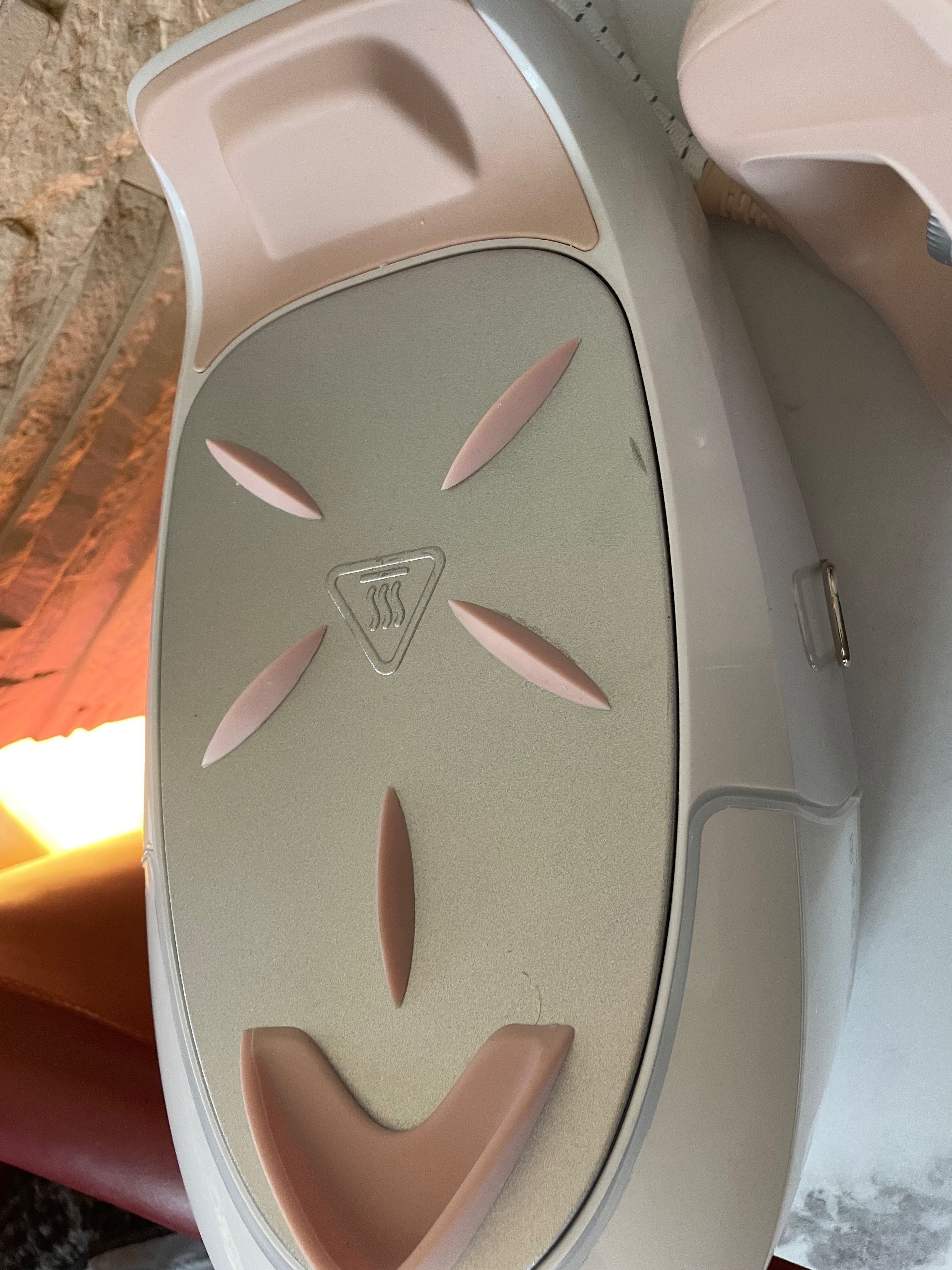 Stacja Parowa Electrolux E6ST1-4PP – Efektywne i Szybkie Prasowanie