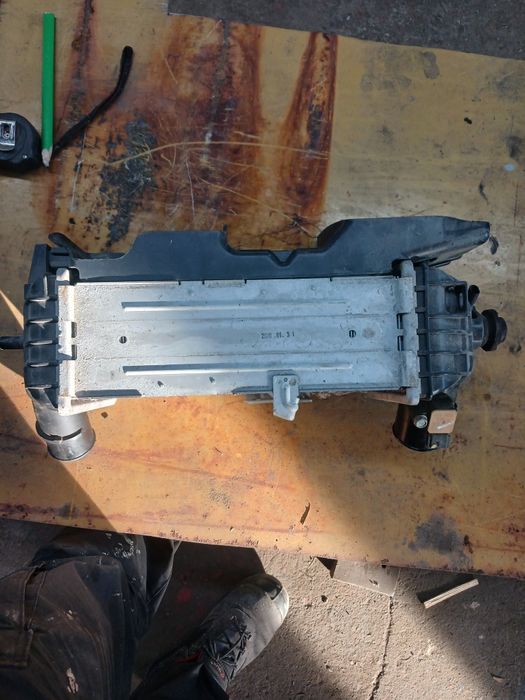 Інтеркулер Hyundai I 20 1.0