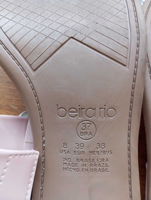 Sandálias praticamente novas, T.39