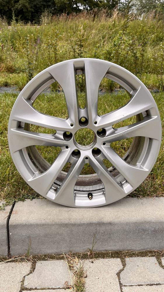 Felgi aluminiowe R17 (5x112) - J8,0 x 17H2 x ET48  super stan.