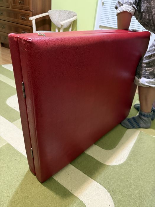 Кушетка для бьюті мастра