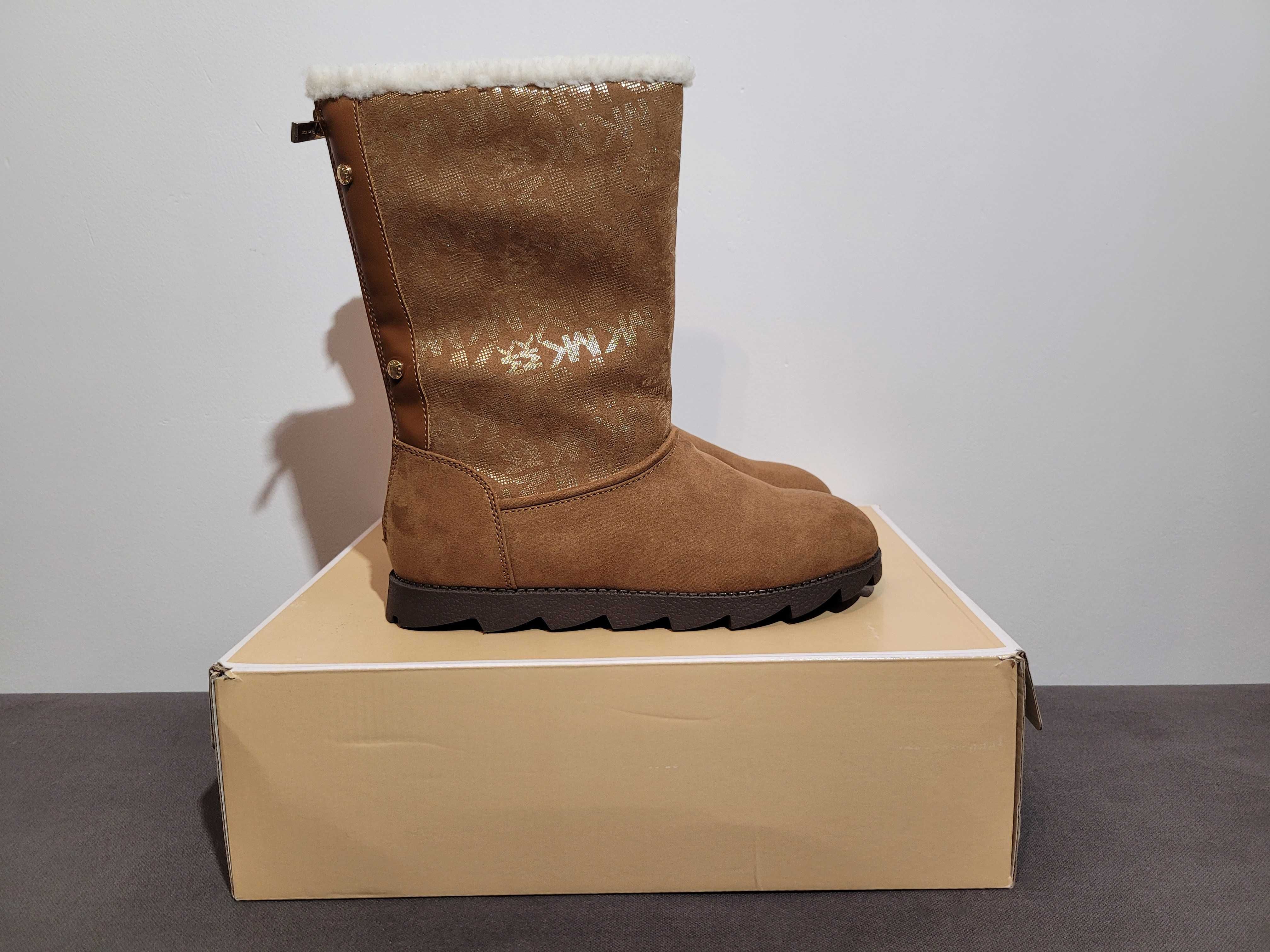 Buty zimowe ocieplane brązowe Michael Kors