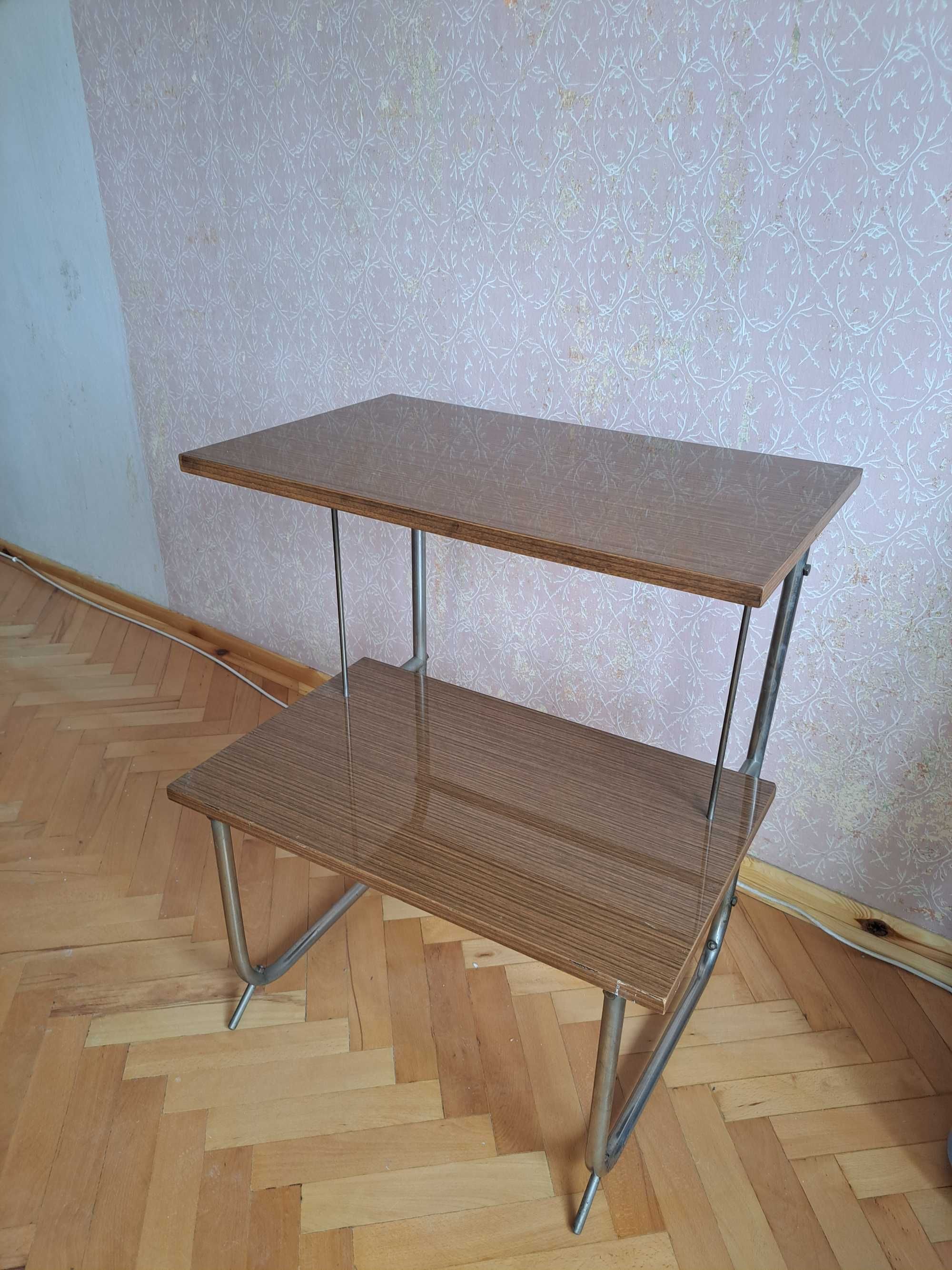 Stolik z okresu PRLu pod telewizor i radio