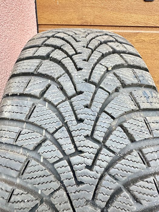 Good year 205/55/16 ultra grip 9 zimowa