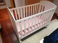 Berço/Cama Bébé "Micuna"