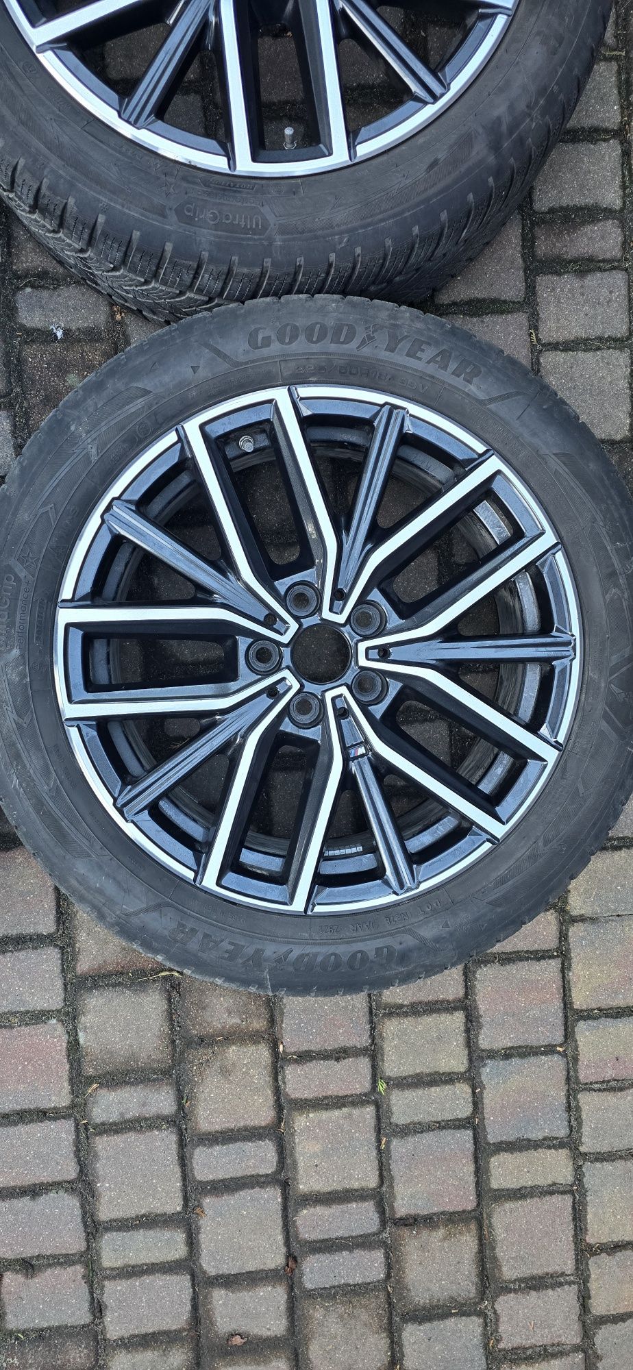Komplet kół  koła  felgi 18" m pakiet BMW X1 X2 U11
