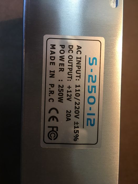 Продам блок питания 12В. 20А. 250Вт.