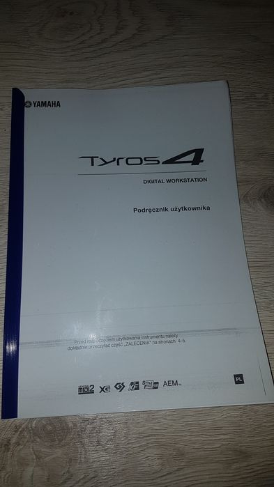 Tyros 4 Keyboard Polska Instrukcja obsługi