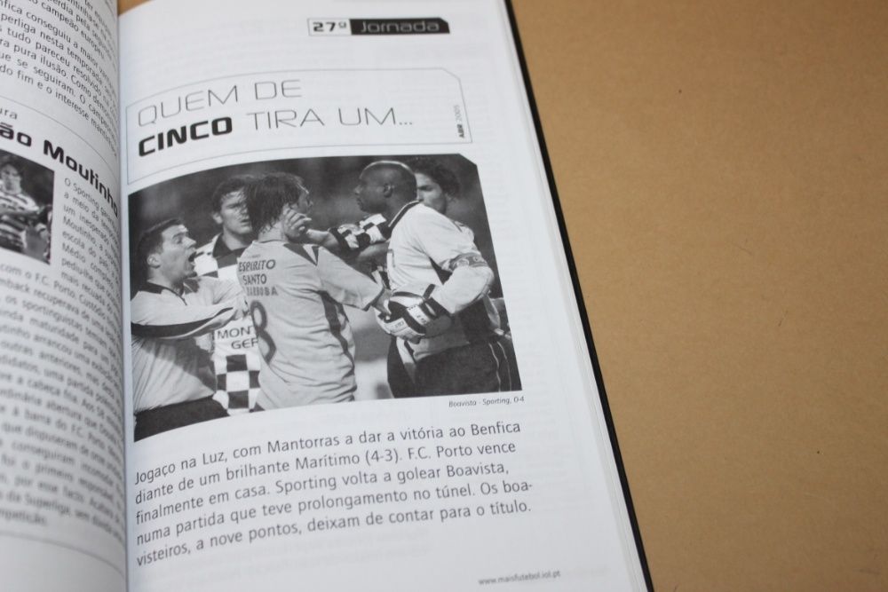 Onze Anos Depois - O Livro da Superliga 2004/05