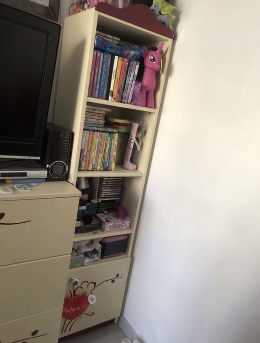 Komplet mebli łóżko szafa komoda