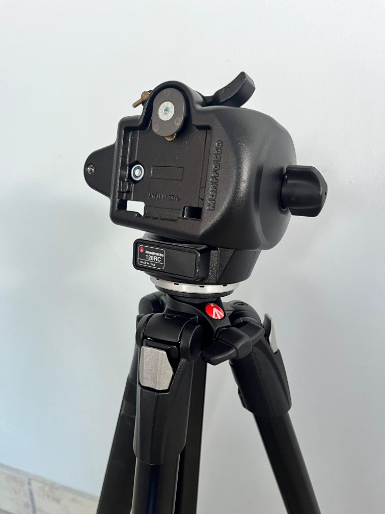 Tripé MANFROTTO 290