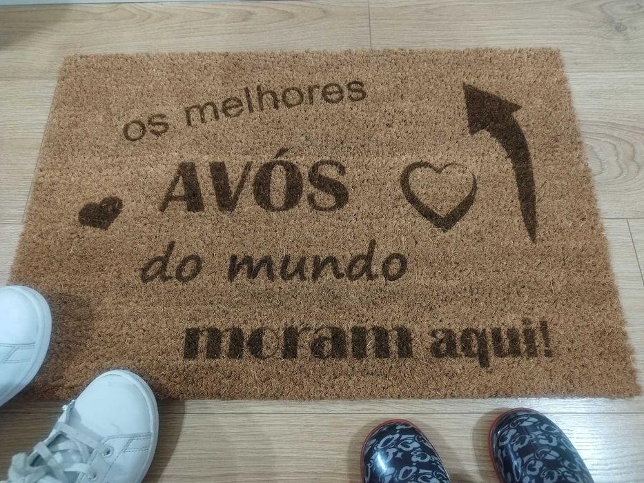 Tapete personalizado com logo ou nome
