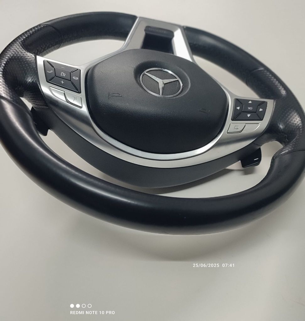 Volante Mercedes-Benz