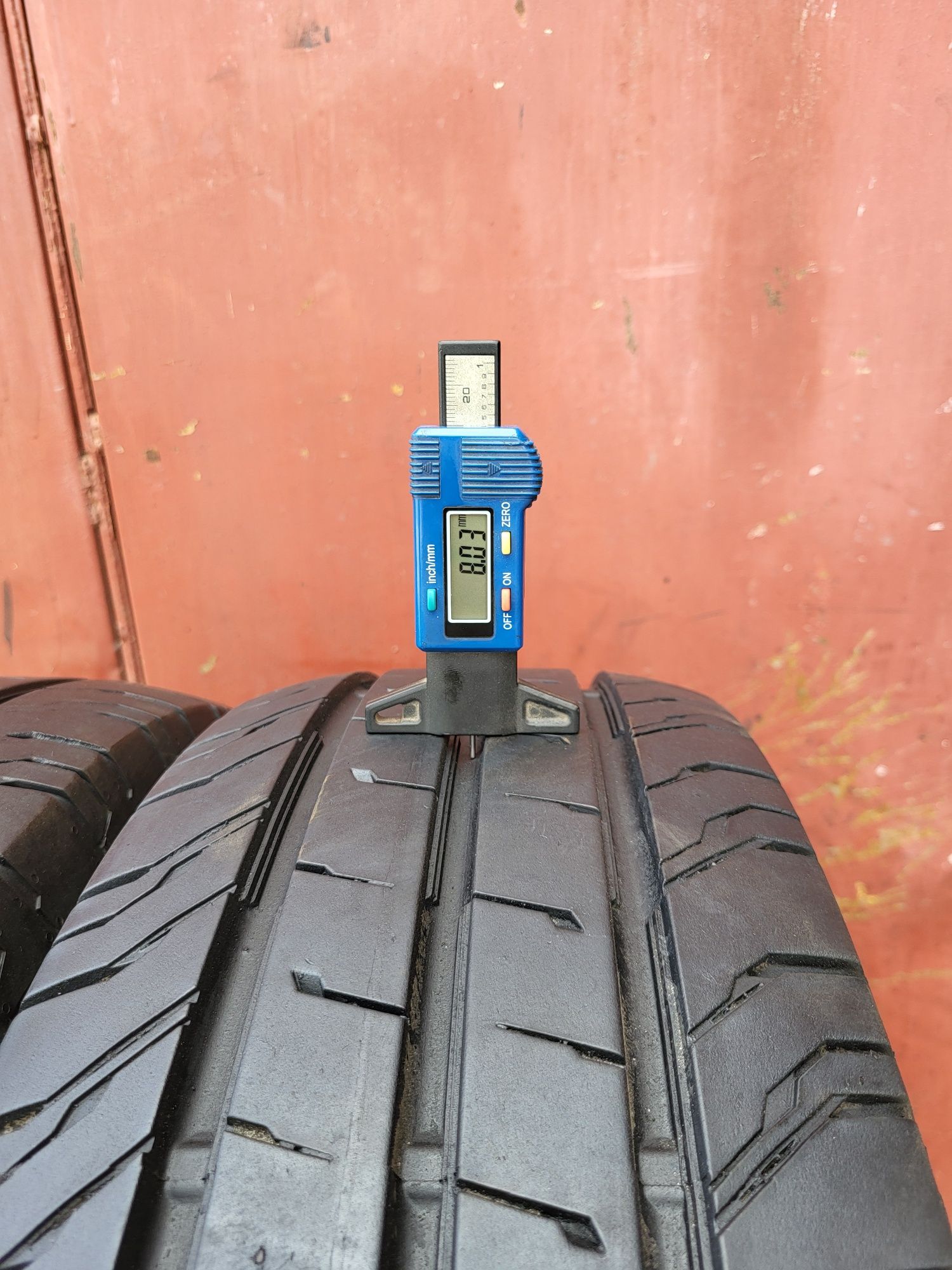 205/75/16C R16C Continental VanContact 200 2шт ціна за 1шт шини
