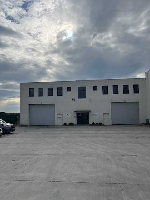 Hala produkcyjno magazynowa z biurem