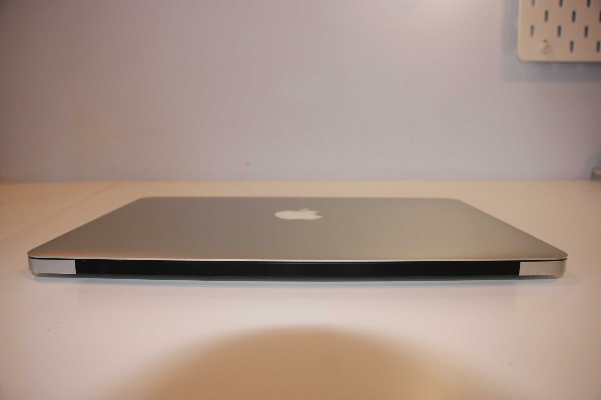 Macbook Air 13" a1466