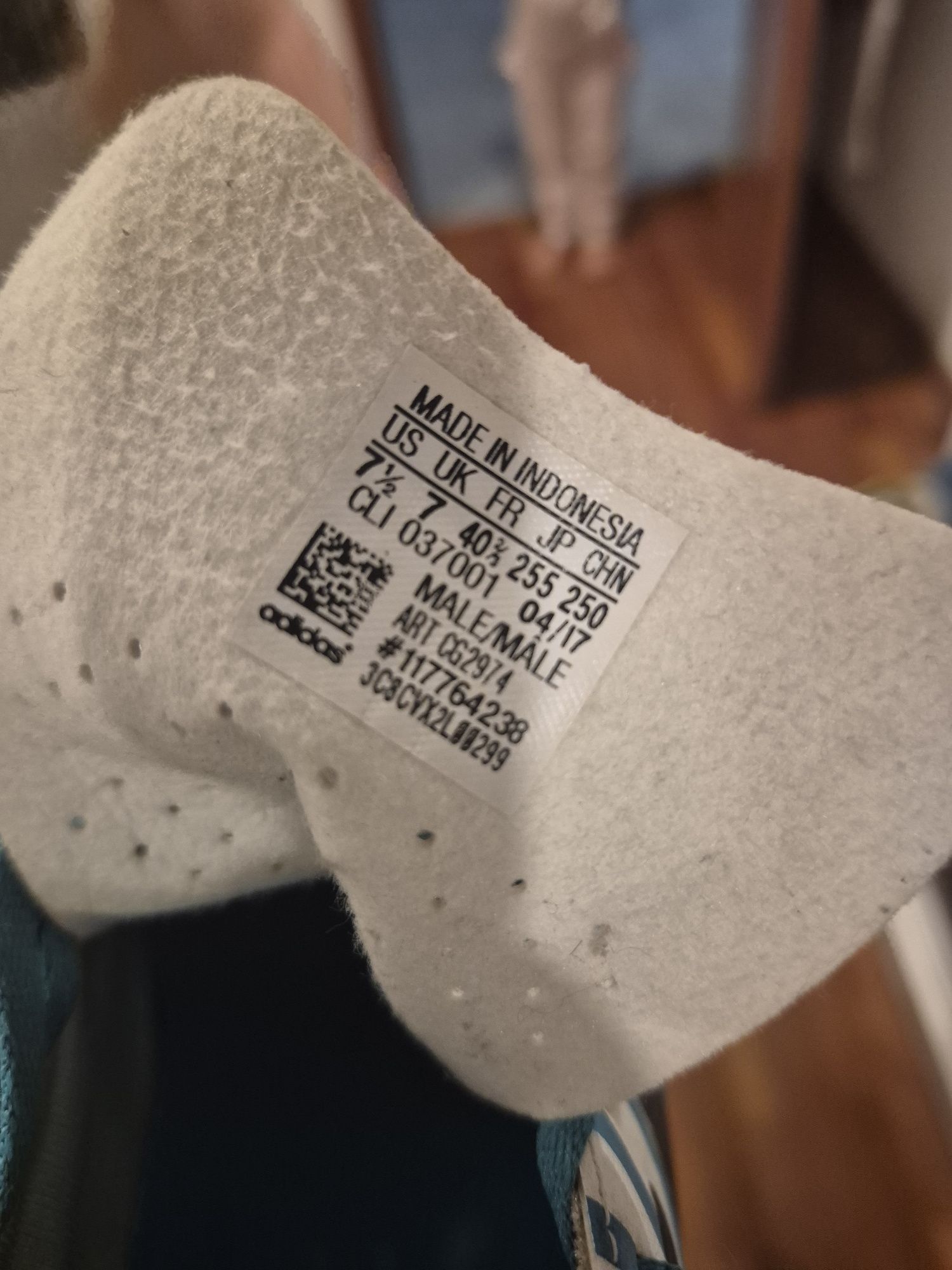 Sapatilhas / chuteiras adidas 40 1/3