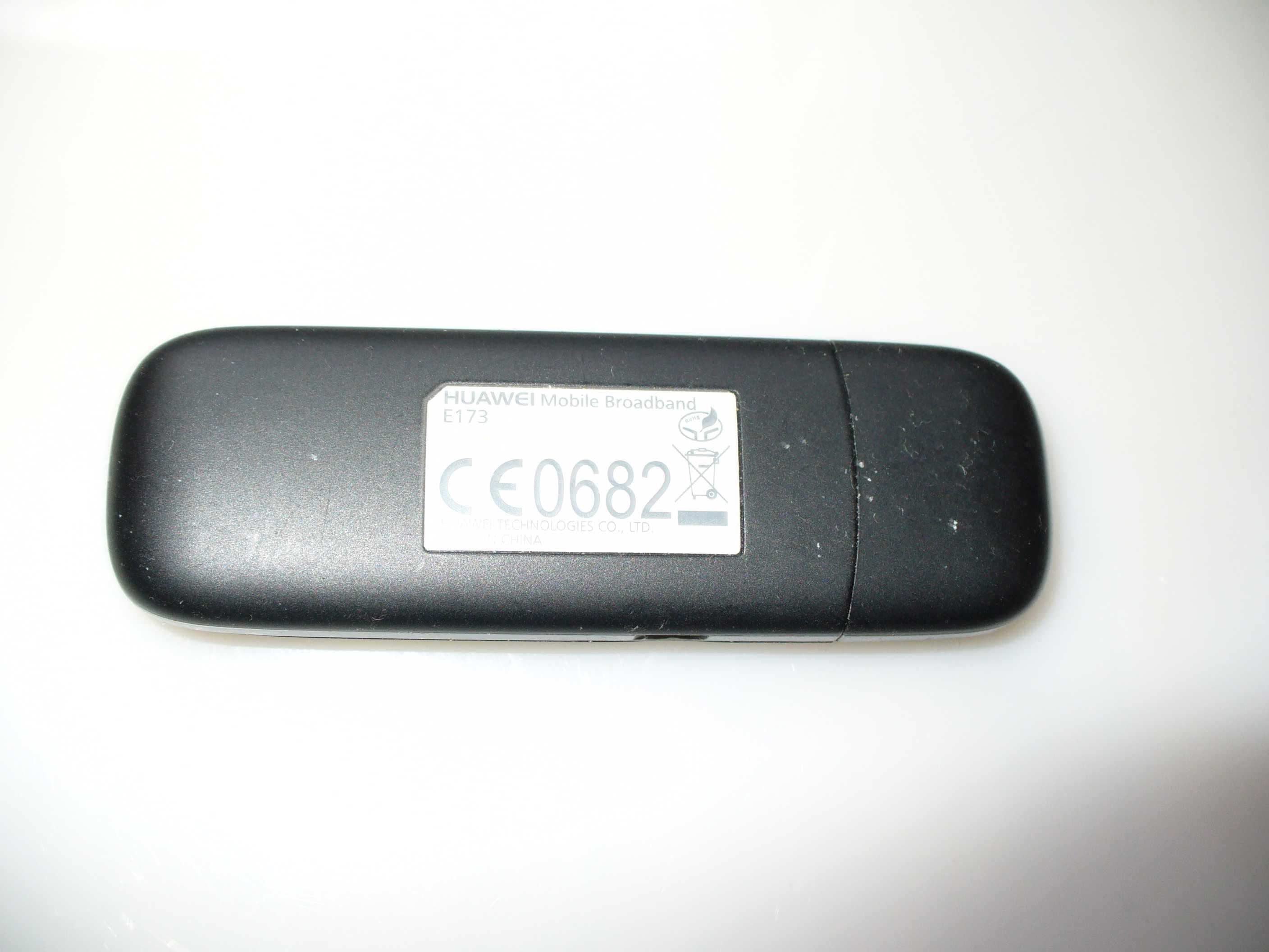 Modem  play usb HUAWEI E173 bez SIMLOCKA