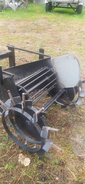 Картоплекопалка транспортерна