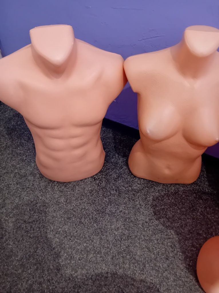 Manekin półpostaciowy
