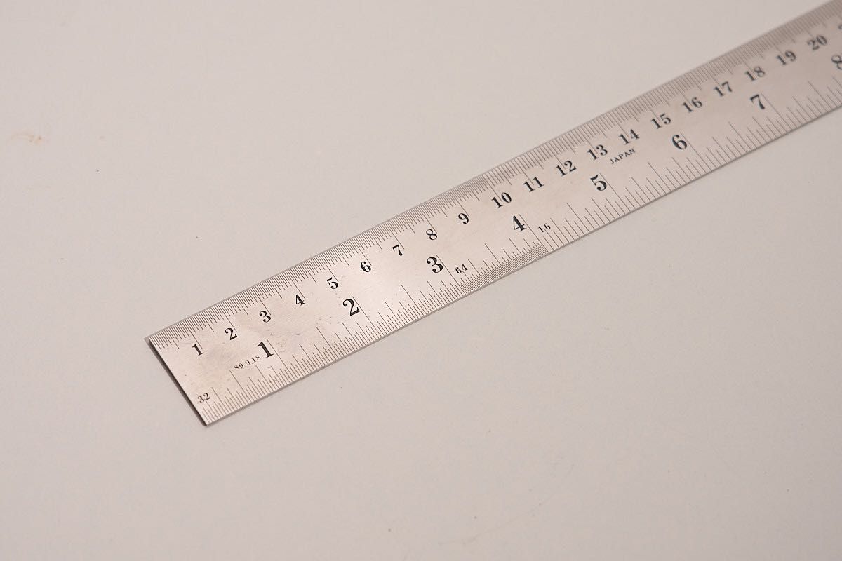 Régua metálica 60cm
