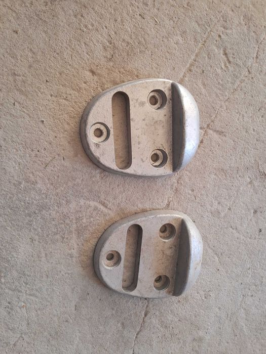 Ogranicznik stoper otwarcia bramy dwuskrzydłowej komplet