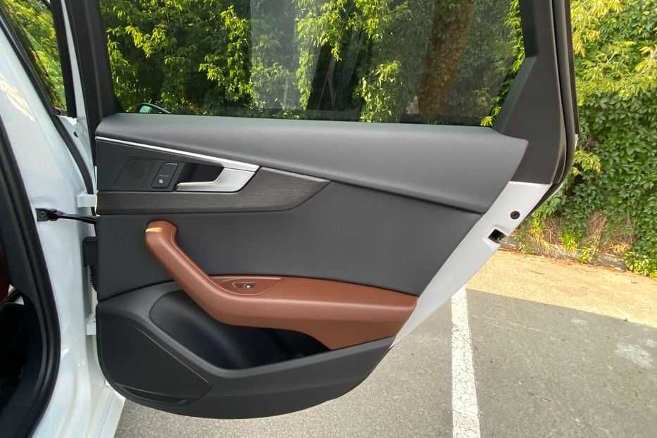 Продам Audi A4 2019 года