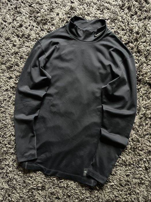 Термокофта компресійний лонгслив Nike Pro Combat