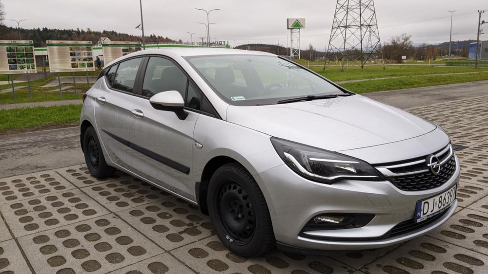 Opel Astra V 1,4 Enjoy + dodatki