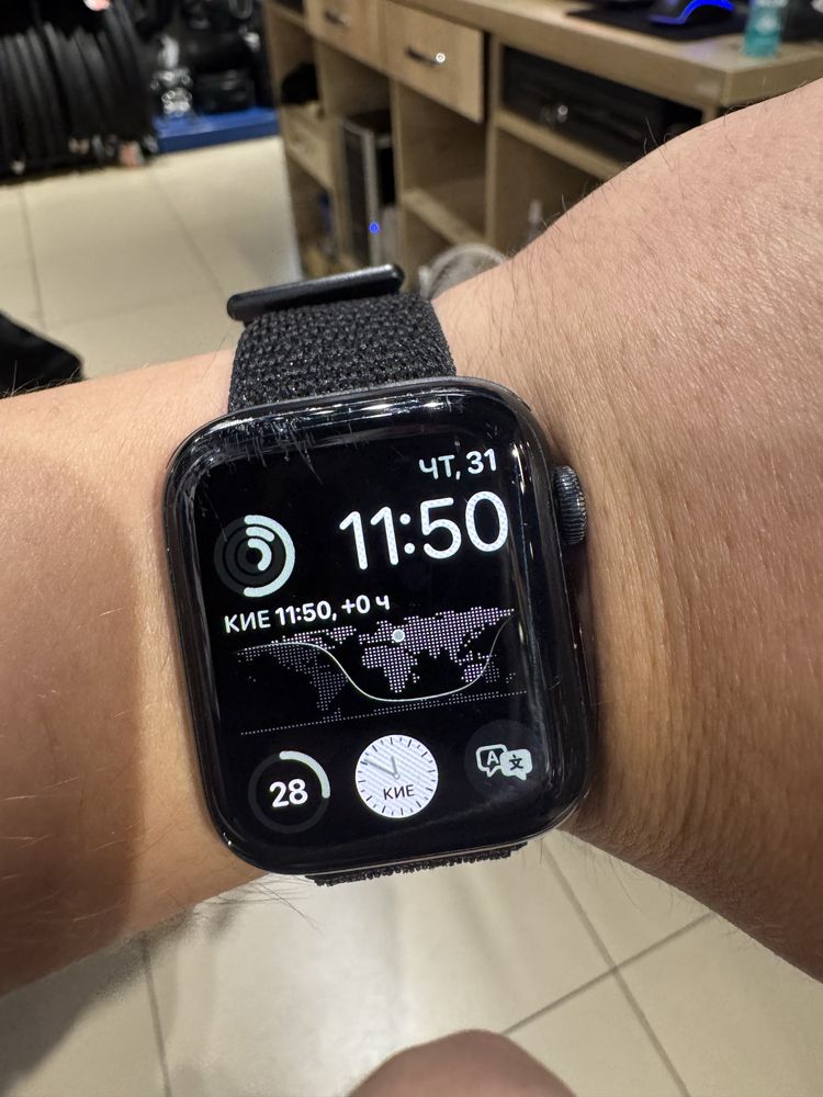 Apple watch 44 se 2