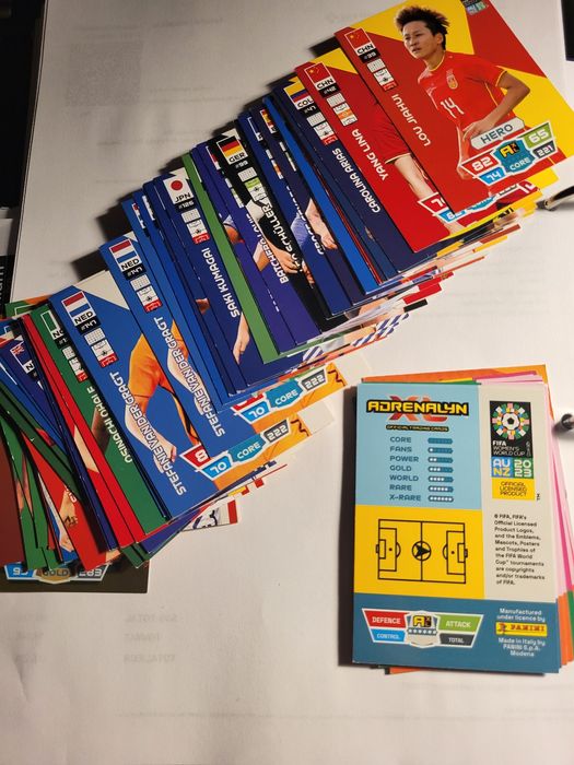 Cartas da adrenalyn xl 2023 feminino