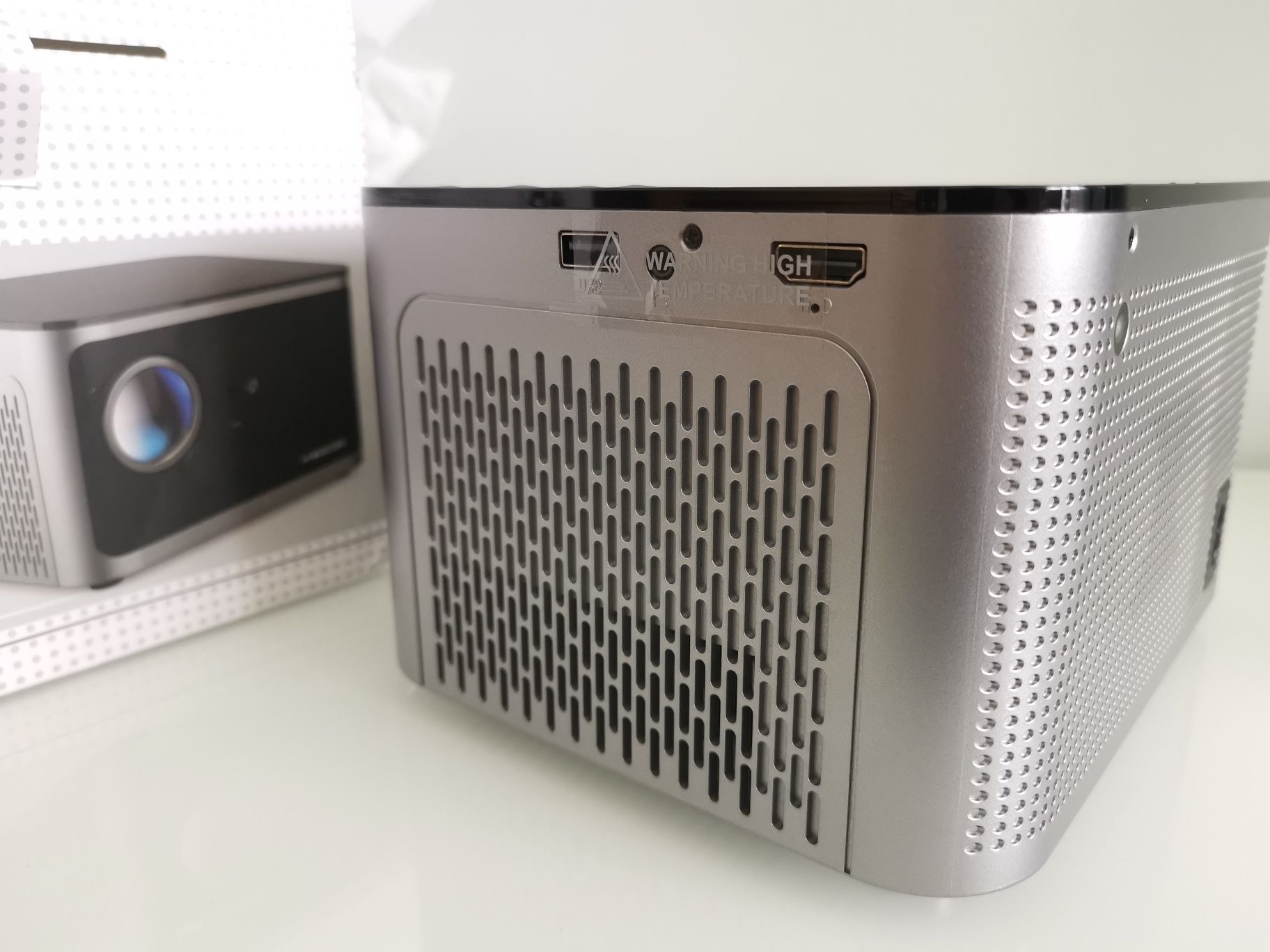 HY350 Smart projektor Magcubic 1080 4K ver. 3 z autofocusem
