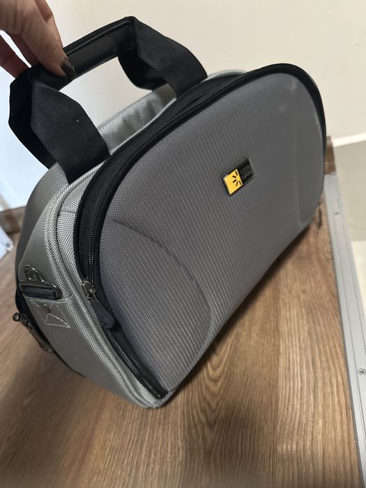 Kuferek Case Logic , nowy