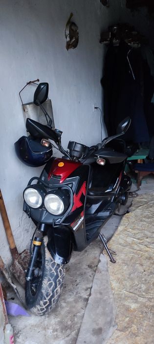 Скутер yiben motor