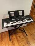 Keyboard yamaha ez 220